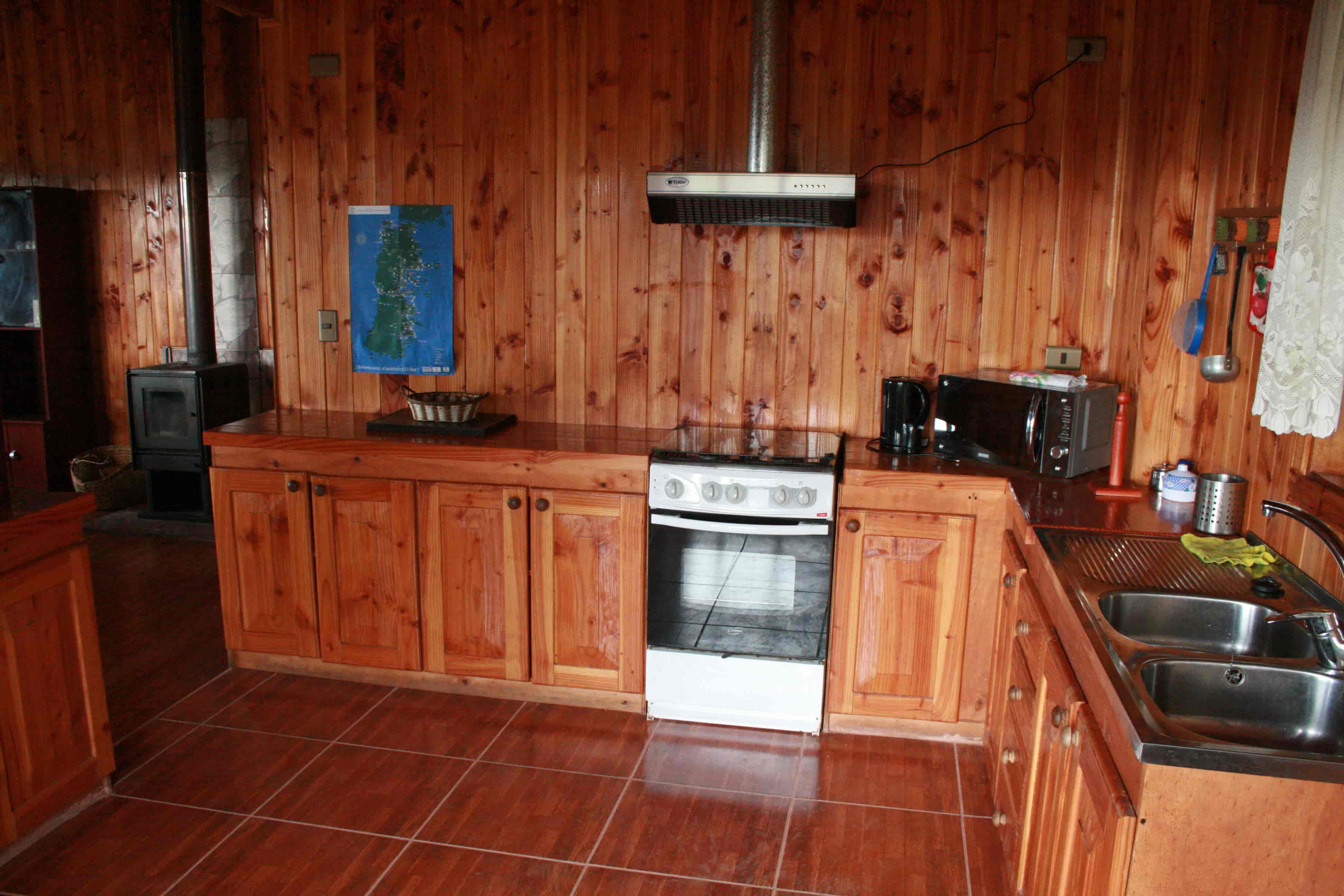 cabana1_cocina2-min
